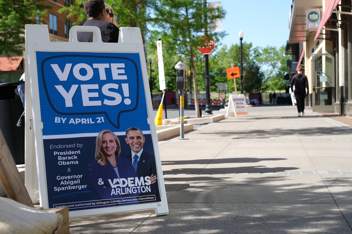 VoteYesSign