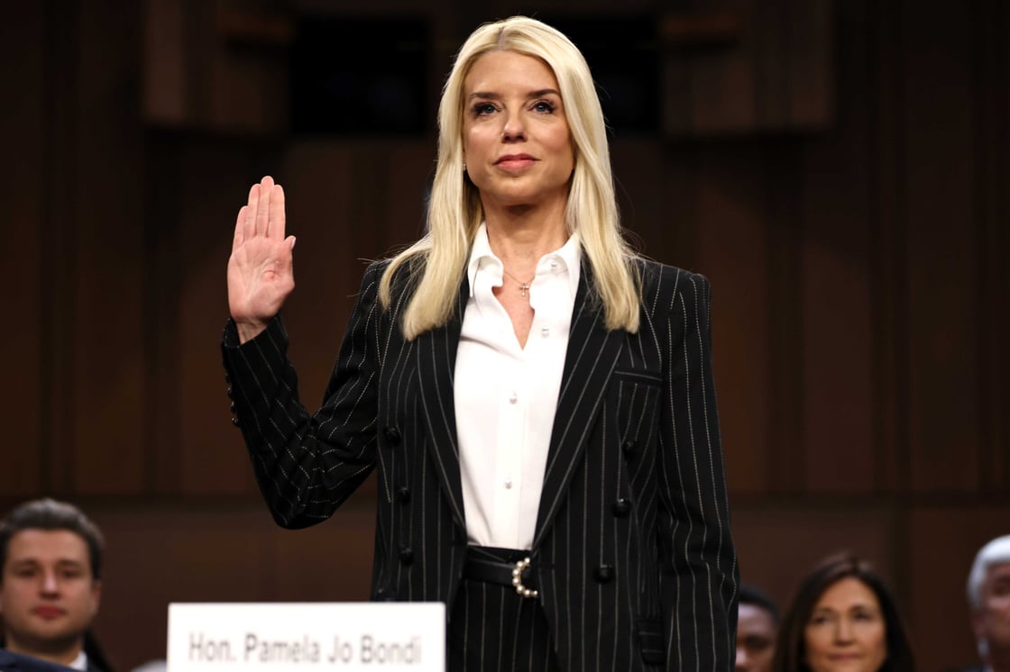 pam-bondi-2